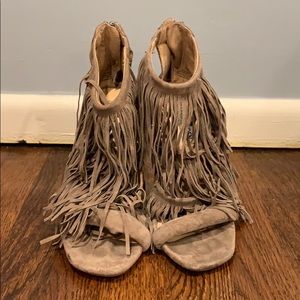 Gray fringe heels